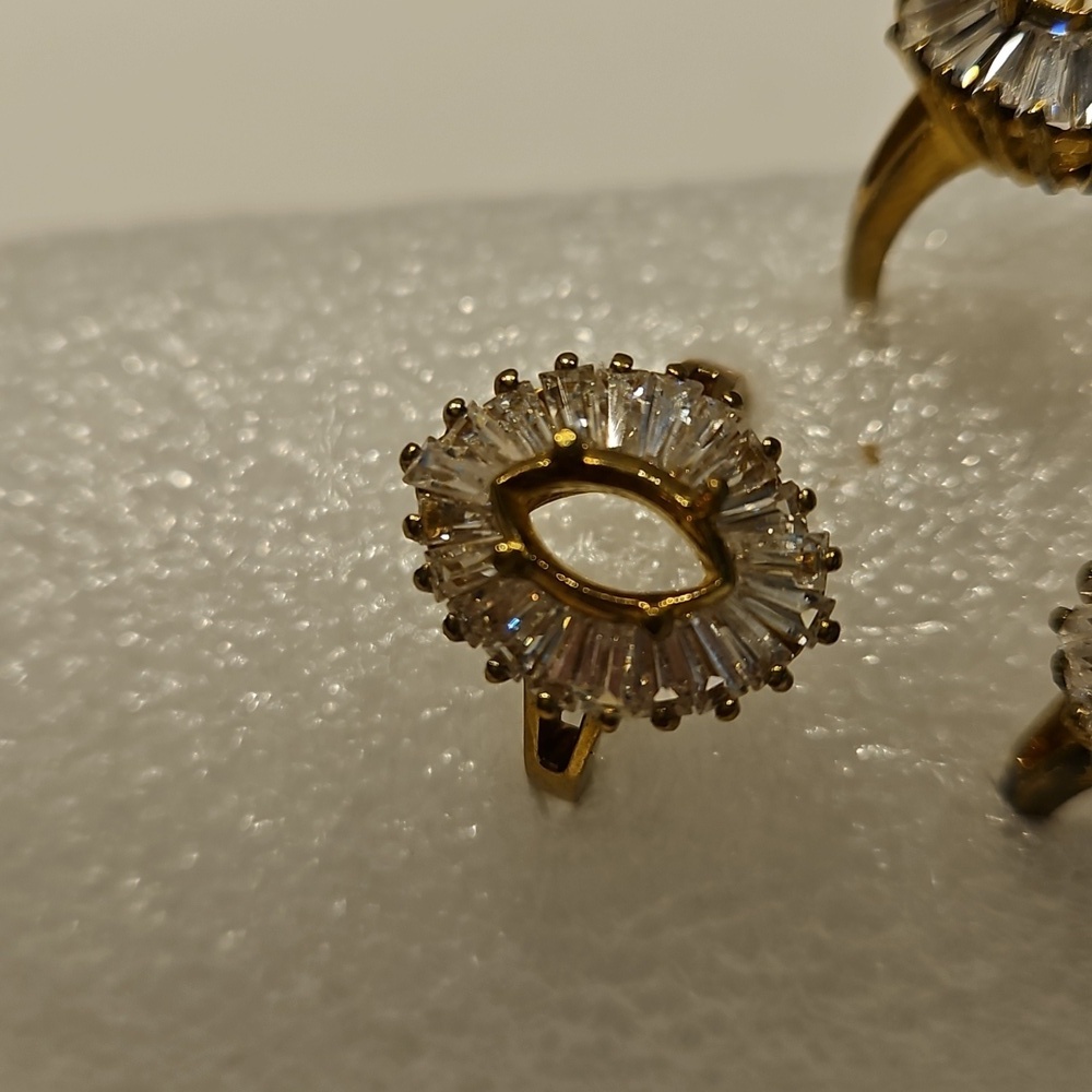 4 Goldtone & Rhinestone 6.5 Women's Prong Ring Setting - Picture 5 of 11